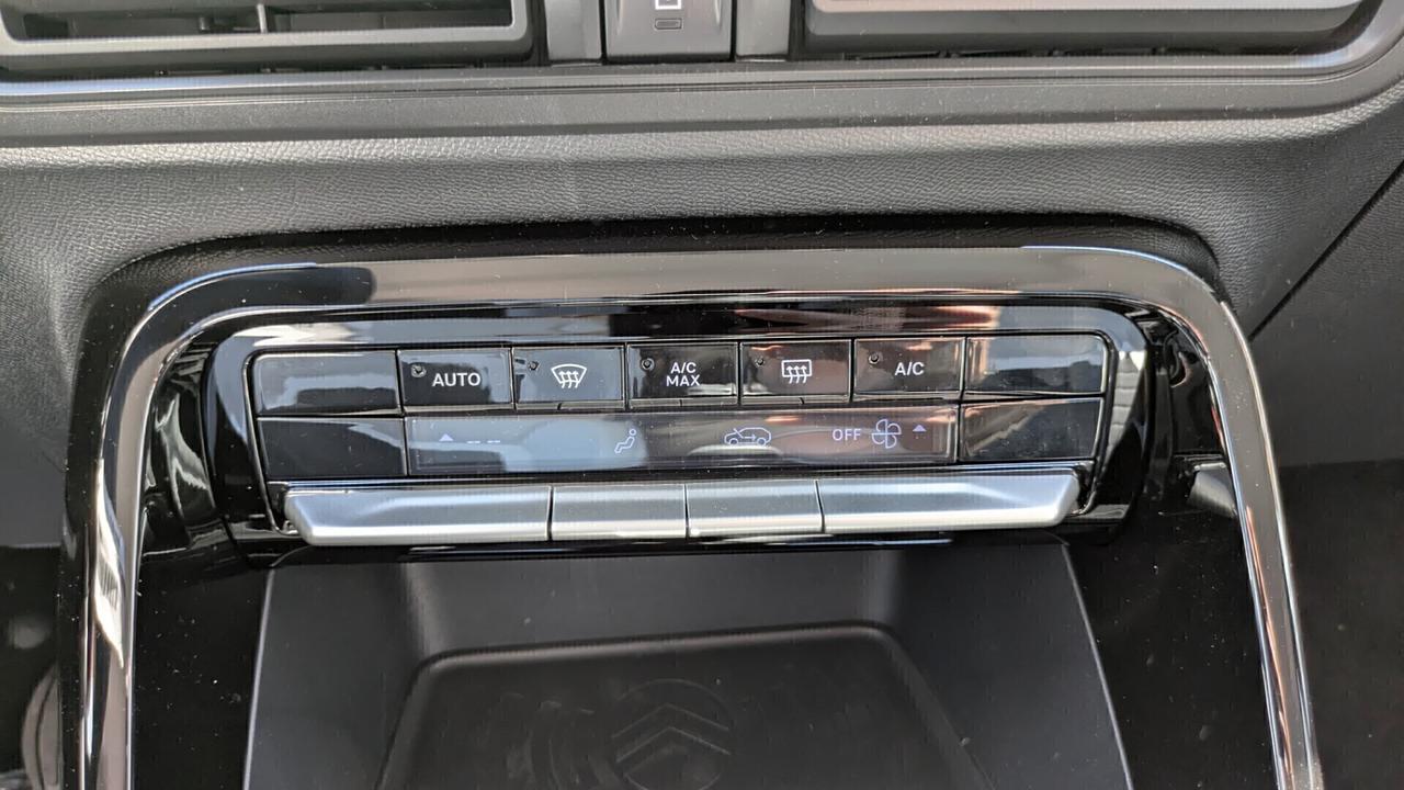 Citroen C3 Turbo 100 MAX km 0