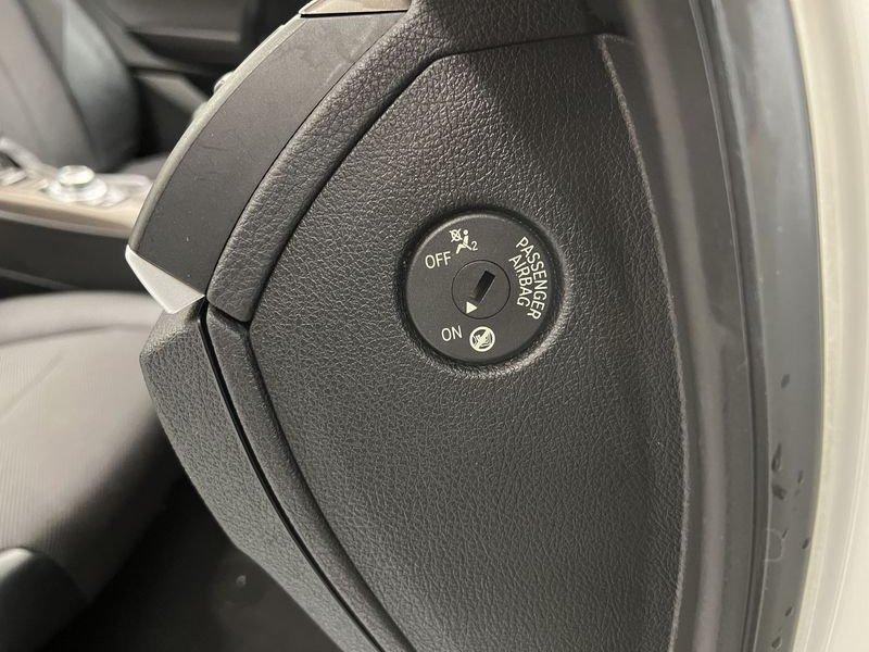 BMW Serie 2 Cabrio 220i Cabrio Advantage Steptronic