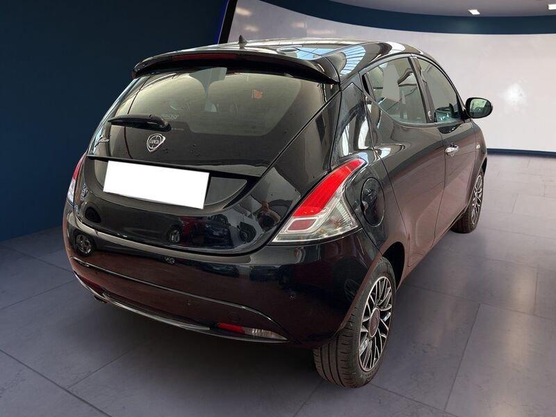 Lancia Ypsilon III 2015 1.2 Gold ecochic Gpl 69cv my19