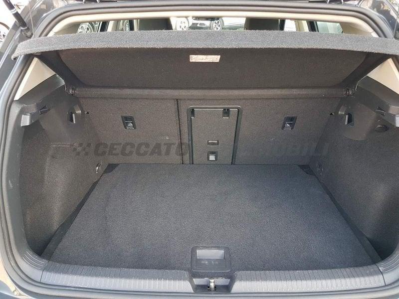 Volkswagen Golf 1.0 eTSI EVO DSG Life