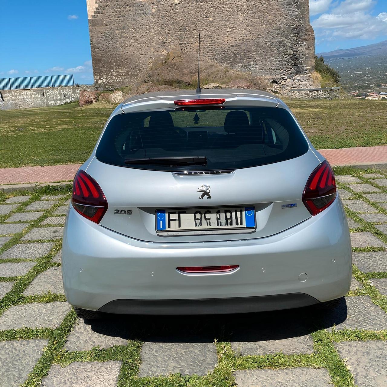 Peugeot 208 1.6 Blue-HDi Active