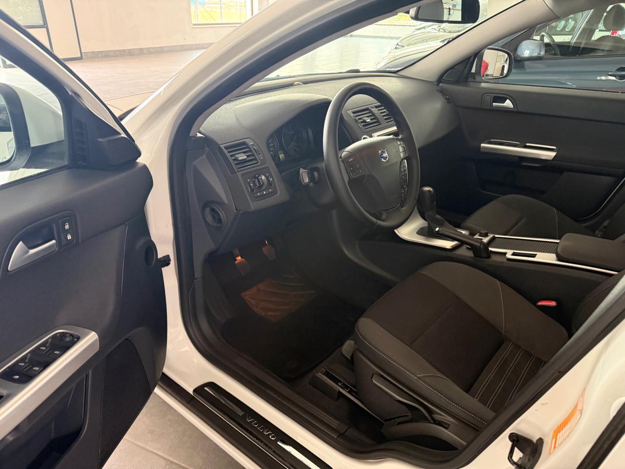 Volvo V50 Station Wagon