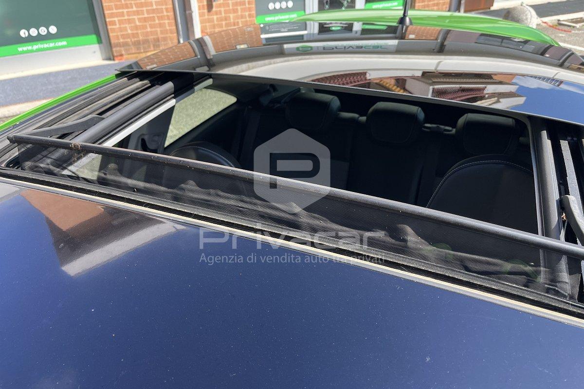 OPEL Corsa 1.6 T 210CV 3 porte Nürburgring Edition OPC