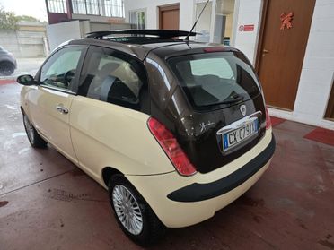 Lancia Ypsilon 1.4 16V Platino NEOPAT AUTOMATICA
