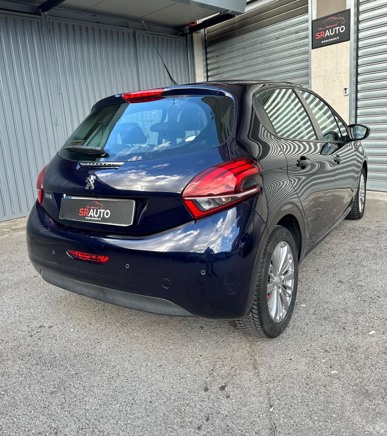 Peugeot 208 1.5 BlueHDi 75cv 5p. Allure