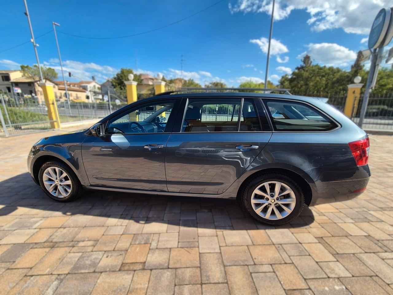 Skoda Octavia 1.4 TSI Wagon Executive G-Tec