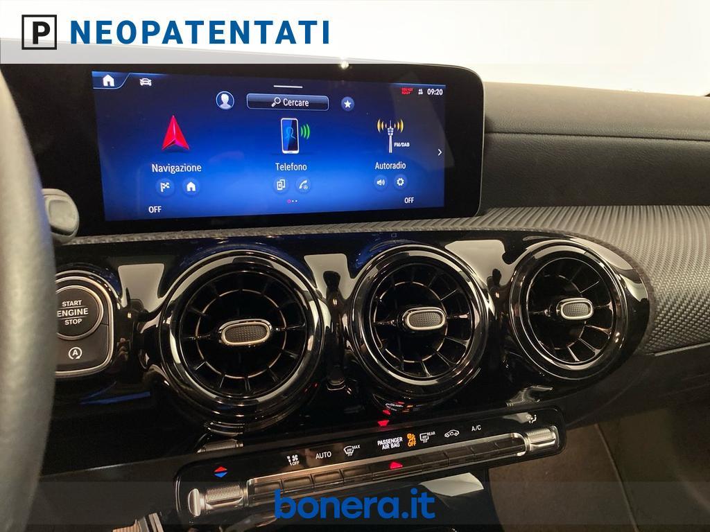 Mercedes Classe A 180 180 D Advanced 8G-DCT