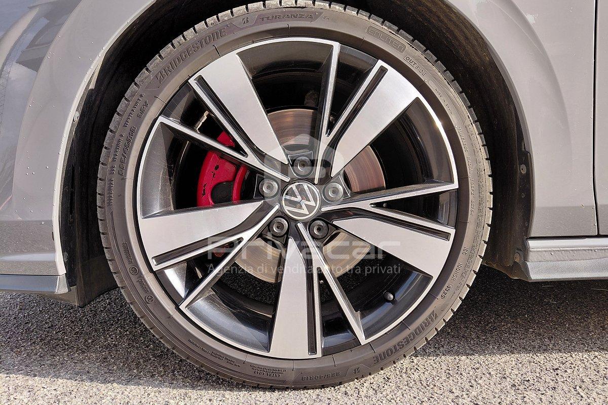 VOLKSWAGEN Golf 2.0 TDI DSG GTD