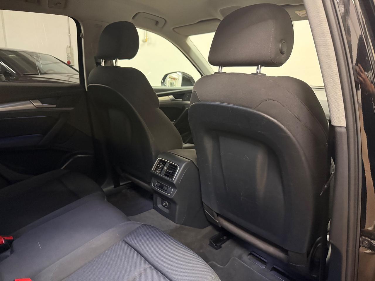 Audi Q5 40 TDI quattro S tronic Business Sport
