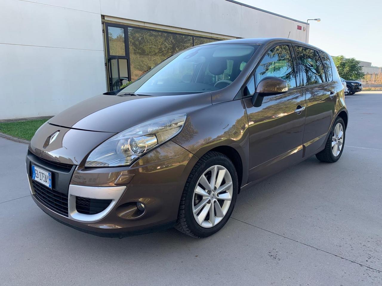 Renault Scenic Scénic X-Mod 2.0 dCi 150CV Proactive Luxe