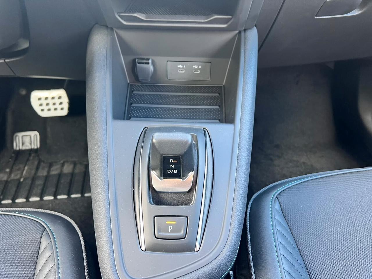 Renault Captur Full Hybrid E-Tech series 160 CV Esprit Alpine