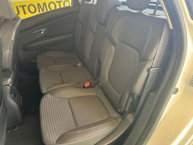 Renault Scénic Blue dCi 120 CV Business n1autocarro