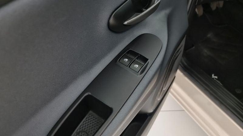 Lancia Ypsilon 1.2 69 CV 5 porte GPL Ecochic Silver