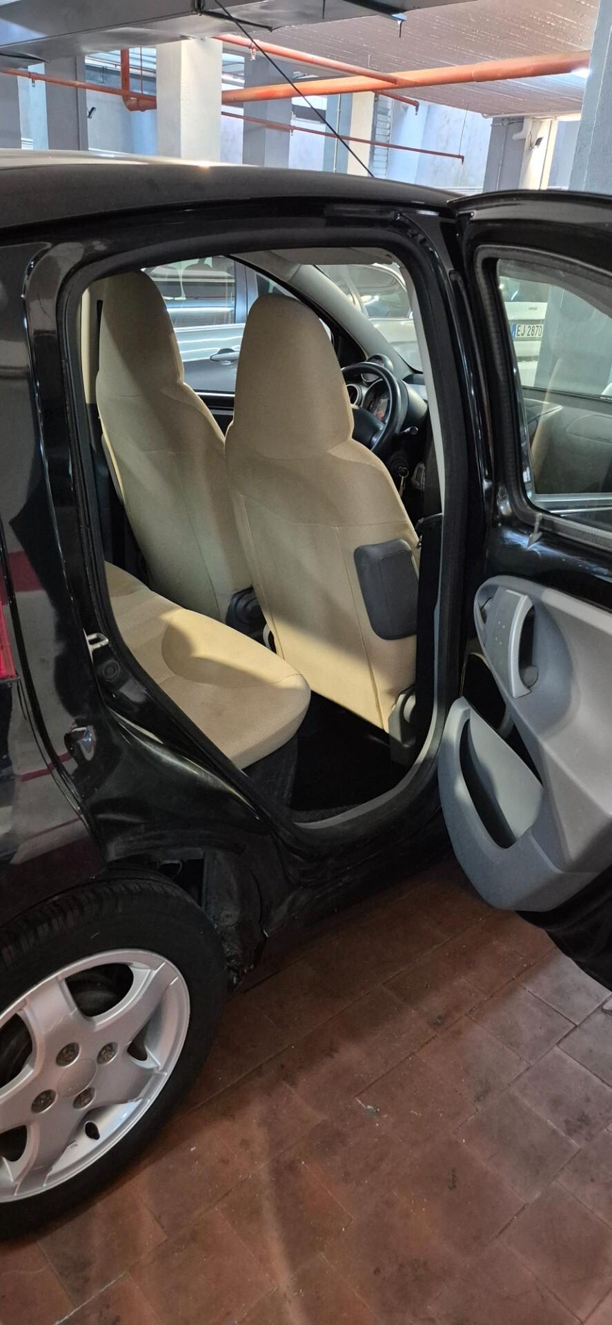 Peugeot 107 1.0 68CV 5p. Plaisir