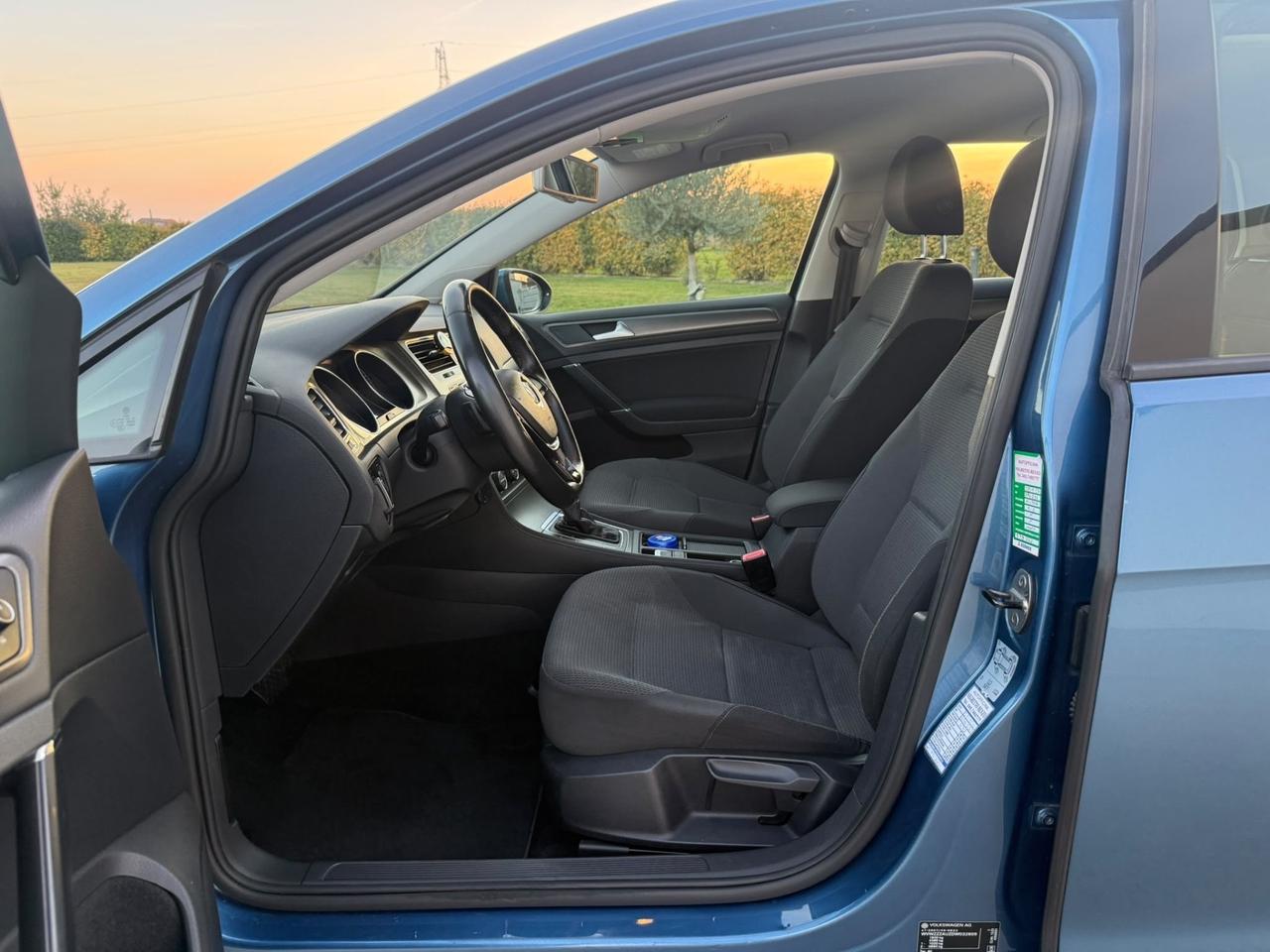 Volkswagen Golf 1.6 TDI DSG 5p. Comfortline BlueMotion Technology