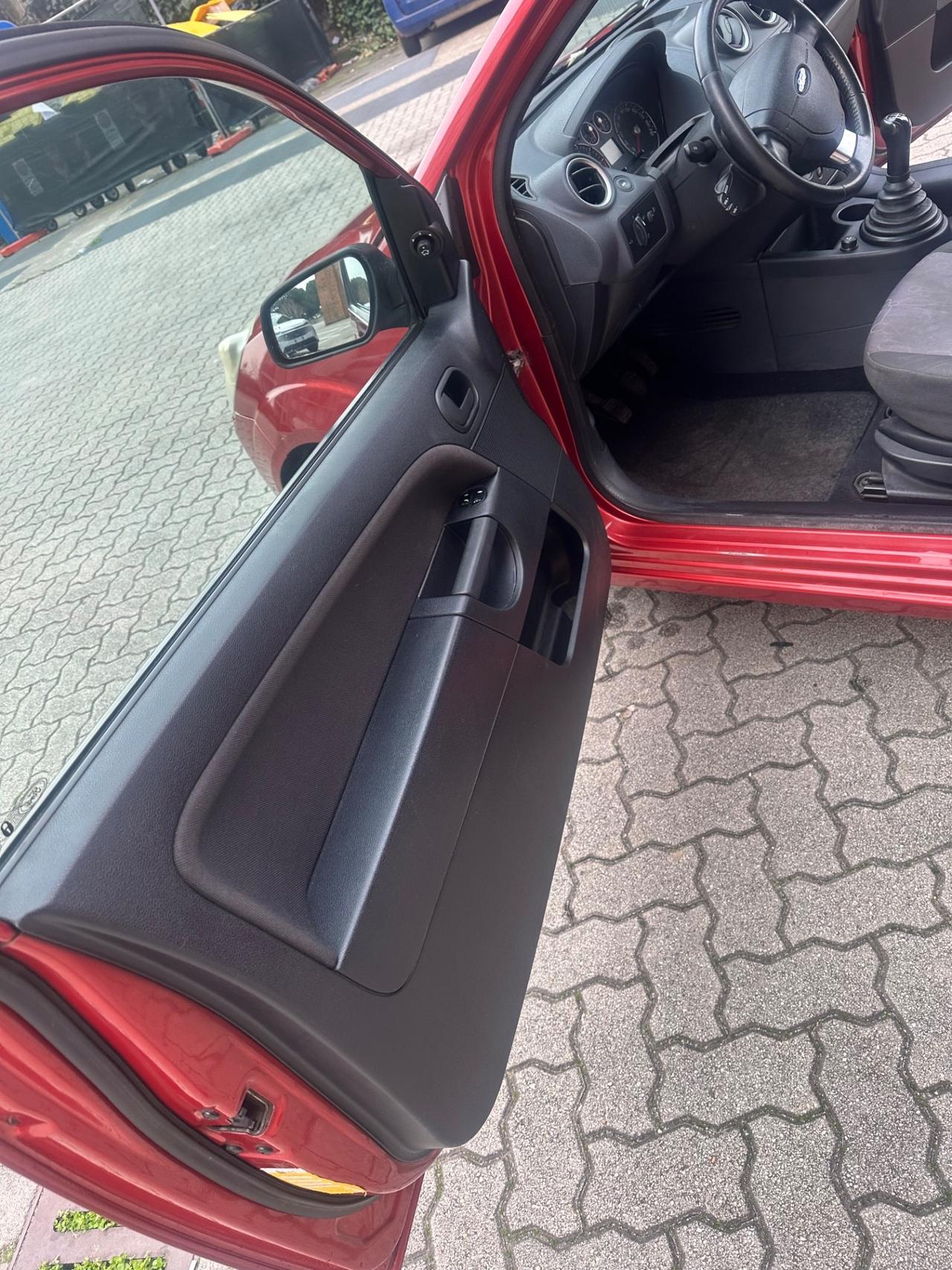 Ford Fiesta 1.2 16V 3p. Ghia