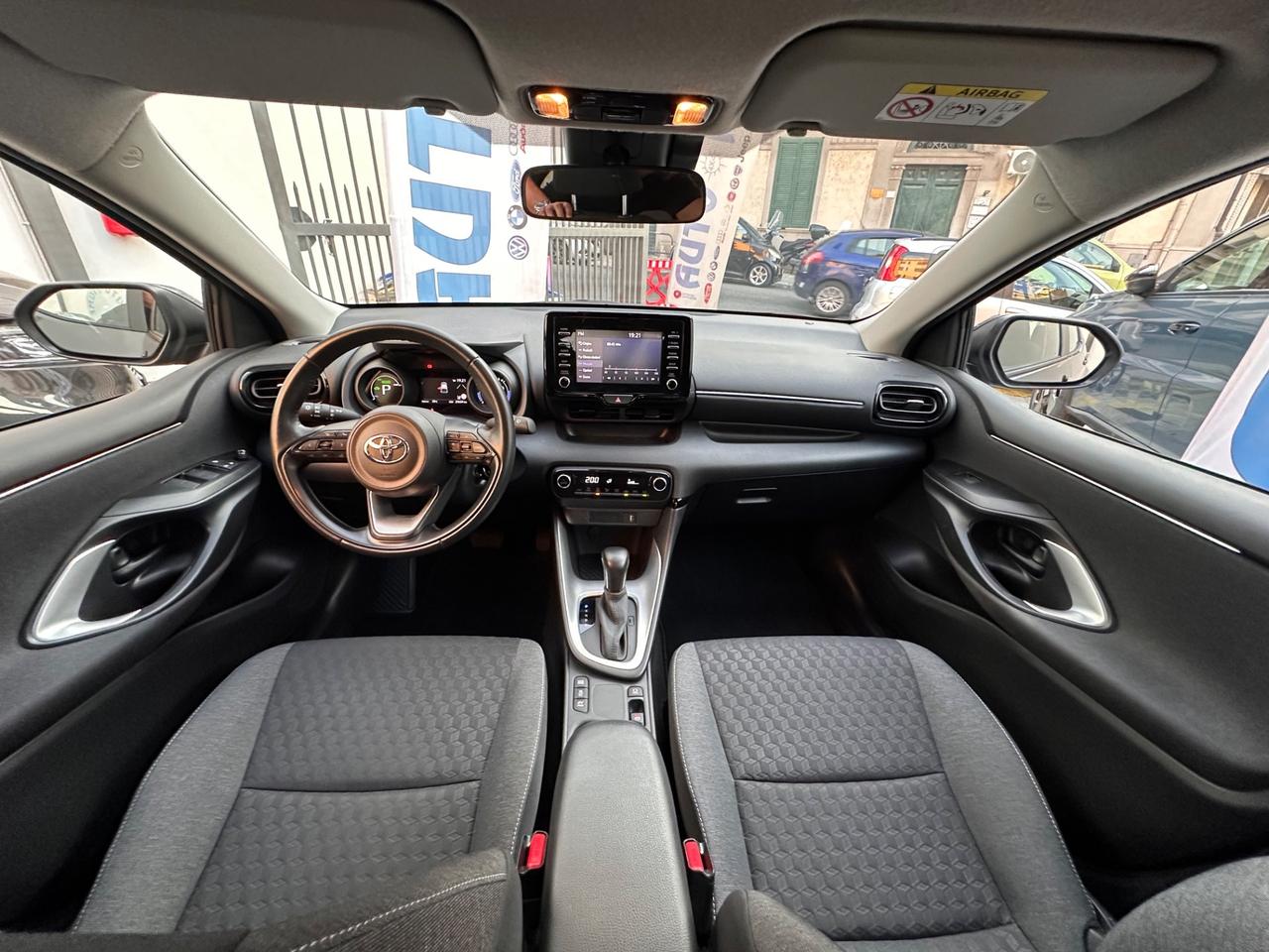 Toyota Yaris 1.5 Hybrid 5 porte Trend