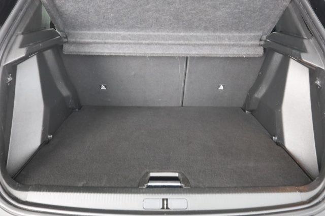 PEUGEOT 2008 2008 BlueHDi 130 S&S EAT8 Allure Pack