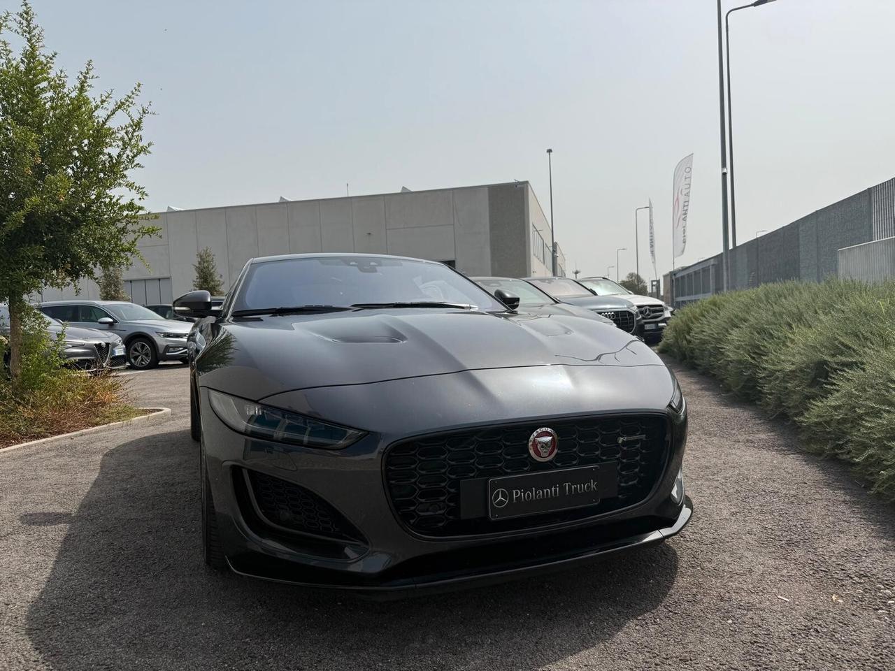 Jaguar F-Type 2.0 aut. Coupé R-Dynamic Black