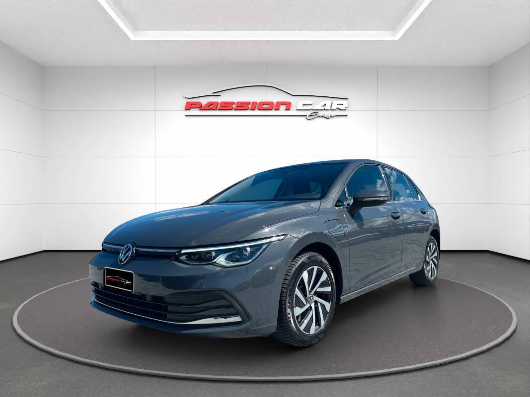 Volkswagen Golf 1.4 tsi ehybrid Style 204cv dsg