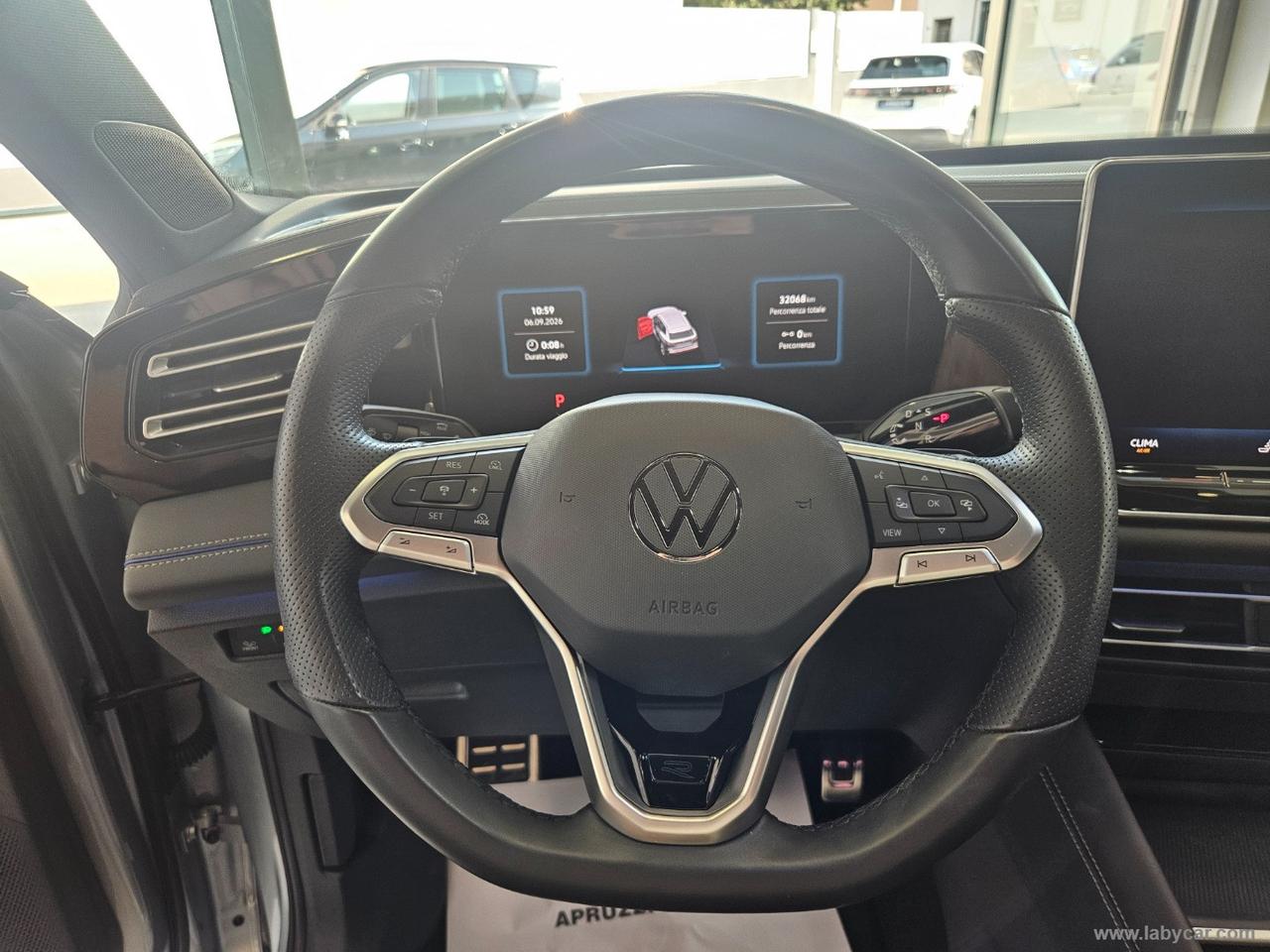 VOLKSWAGEN Tiguan 2.0 TDI 150CV SCR DSG R-Line