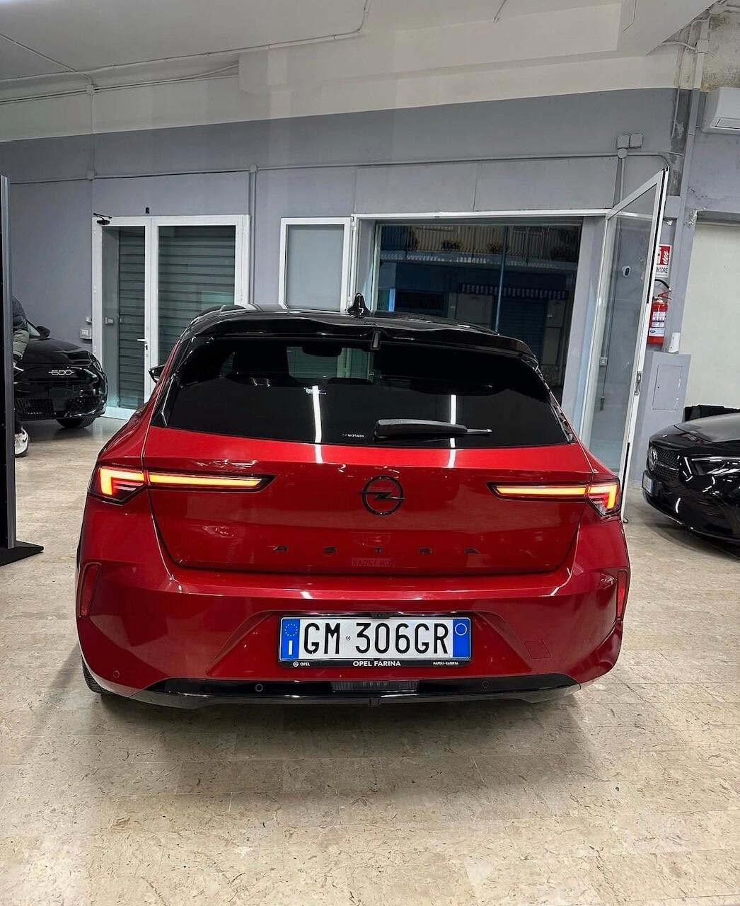 Opel Astra 1.2 Turbo 130 CV Edition