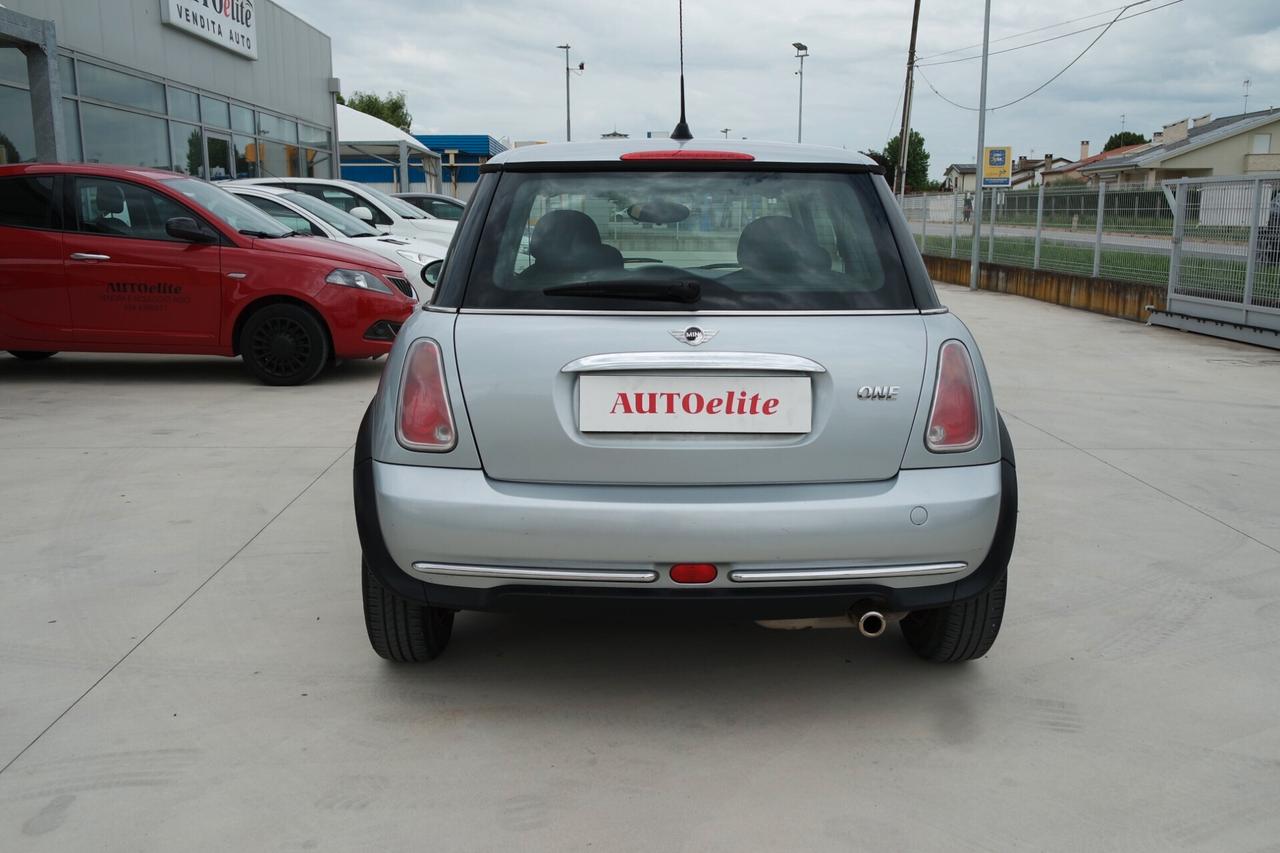 Mini One 1.6 De Luxe 90 CV