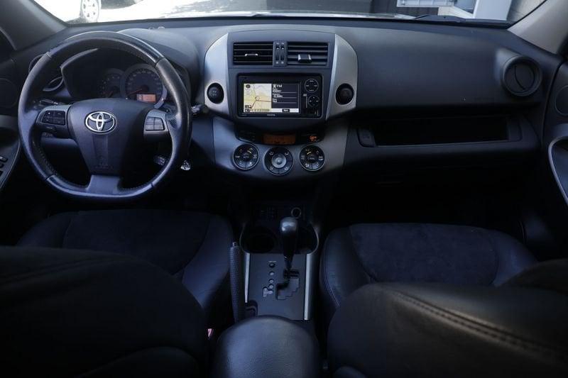 Toyota RAV4 Toyota RAV4 Crossov. 2.2 D-Cat A/T 150 CV Style Unicoproprietario