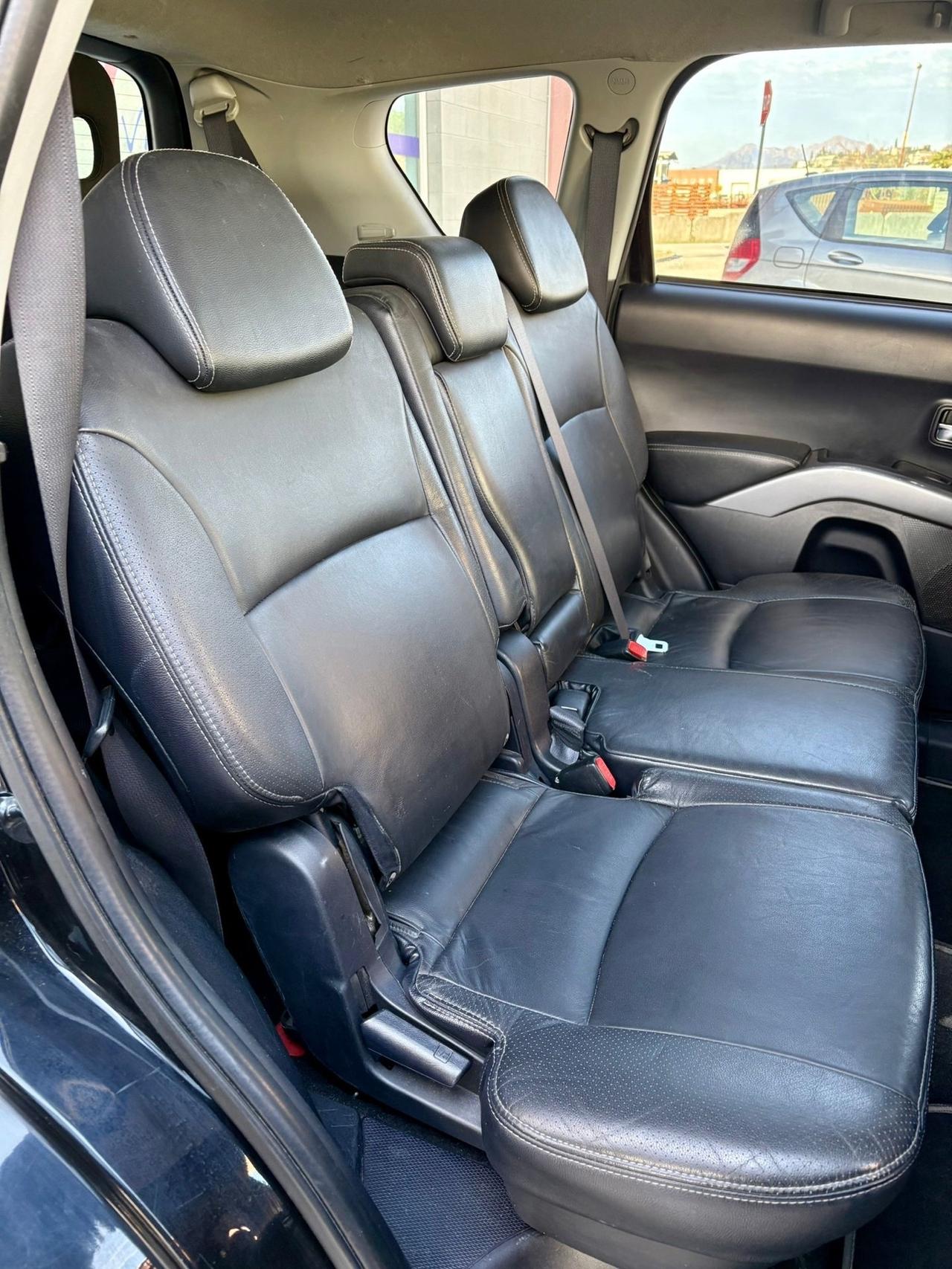 Peugeot 4007 2.2 HDi