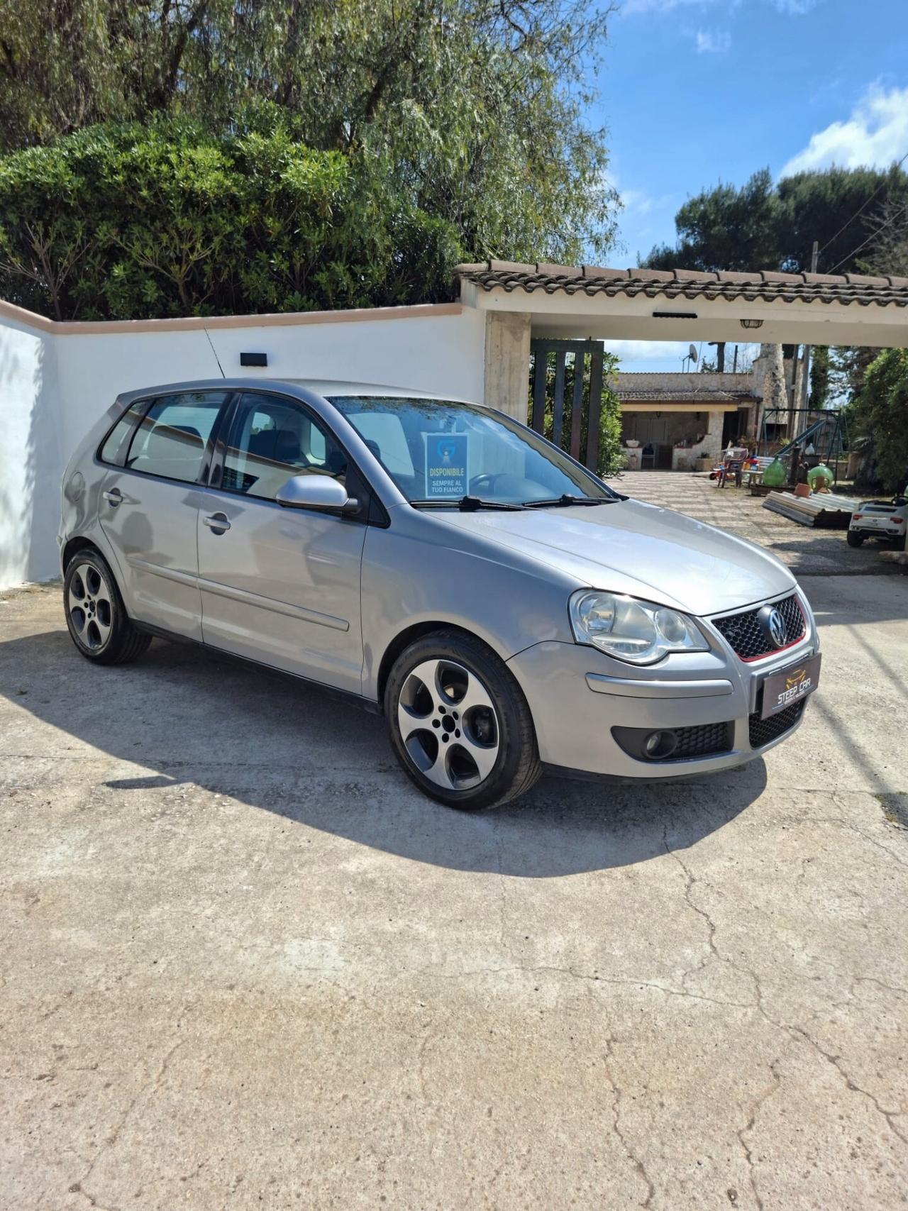 Volkswagen Polo 1.4/69CV TDI 5p. Sportline motore revisionato