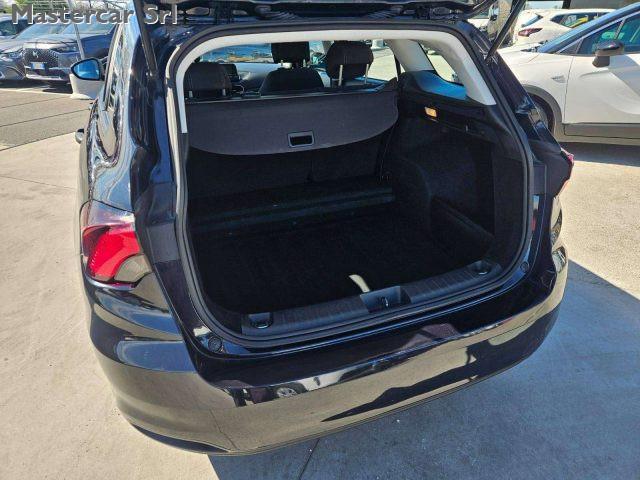 FIAT Tipo NEOPATENTATI Tipo SW 1.0 t3 100cv TG : GP938FW
