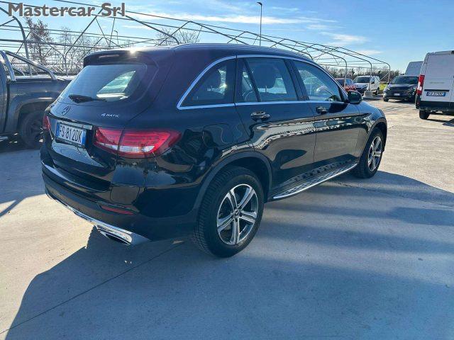 MERCEDES-BENZ GLC 350 GLC - X253 350e Business 4matic auto - FS812DK