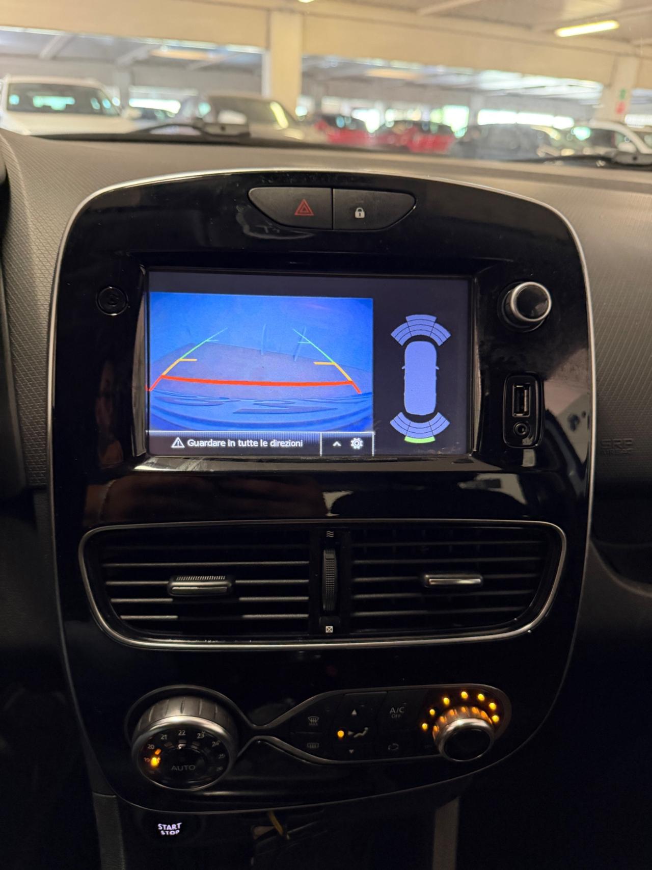 Renault Clio Sporter dCi 8V 90CV Energy Duel2
