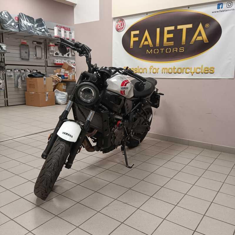 Yamaha XSR 700 - 2024