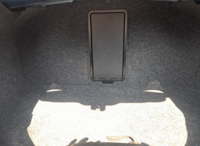 VOLKSWAGEN New Beetle 1.6 Cabrio