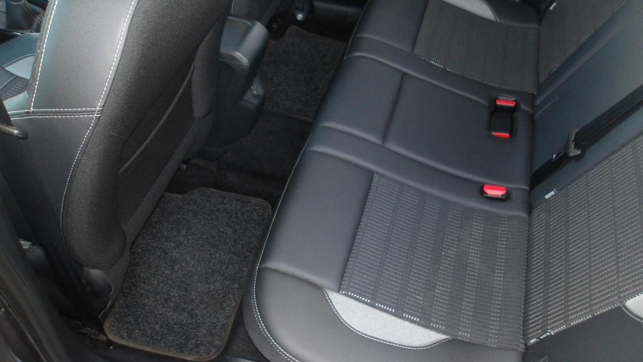 PEUGEOT 2008 1.6 DIESEL-RETROC-PREZZO PROMO!