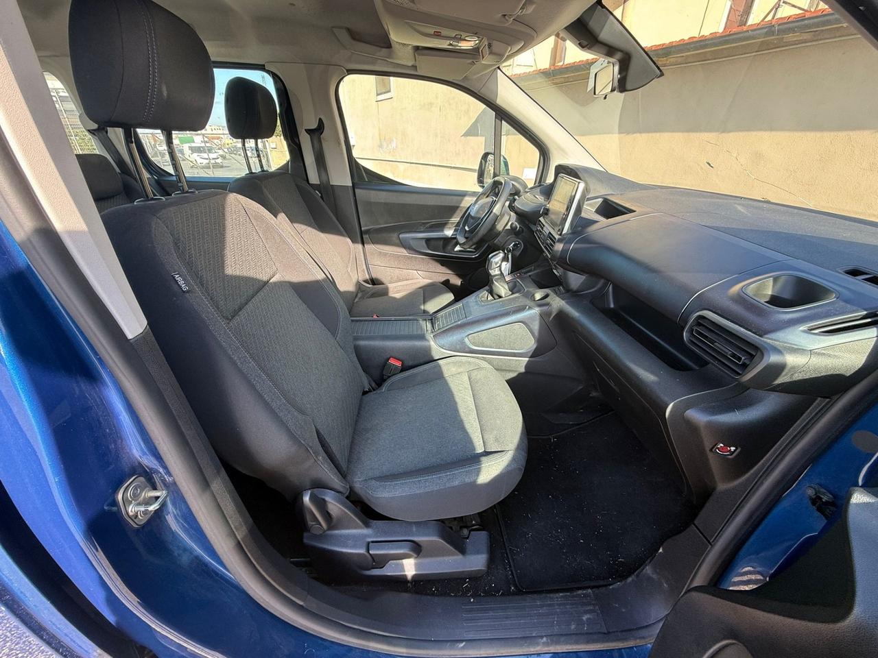 Peugeot Rifter BlueHDi 130 S&S EAT8 Allure Standard