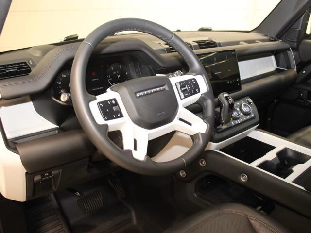 LAND ROVER Defender 110 300 CV AWD X-Dynamic SE Pano Gancio 7 Posti