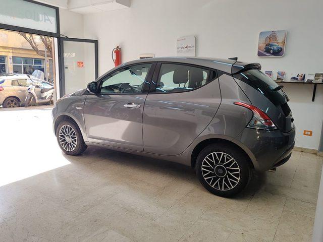 LANCIA Ypsilon 1.0 FireFly 5 porte S&S Hybrid Platino