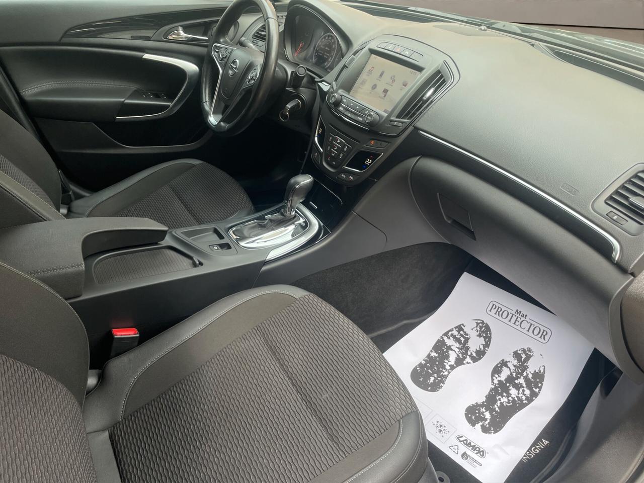 Opel Insignia AUTOMATICA - EURO 6