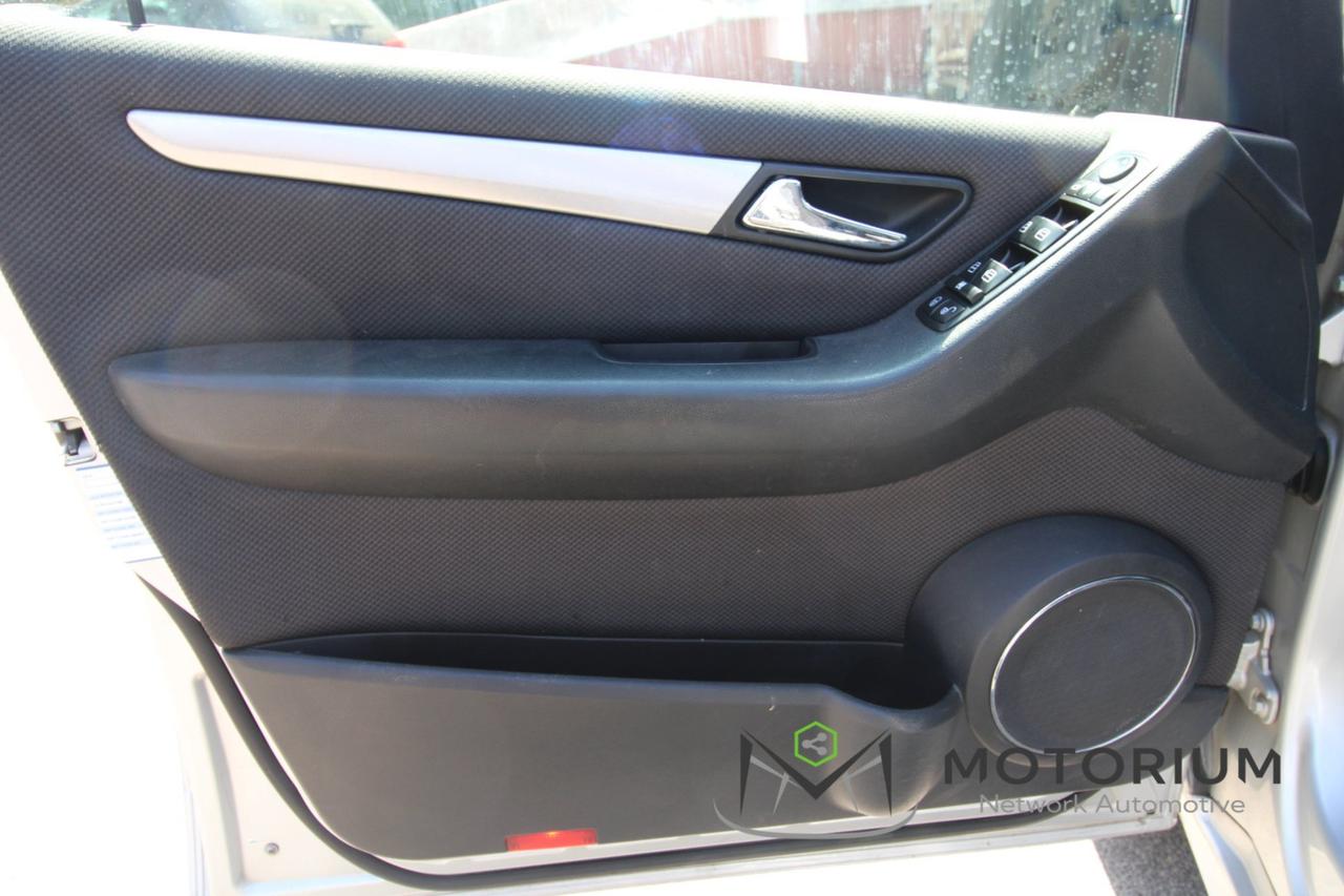 MERCEDES A 180 ELEGANCE