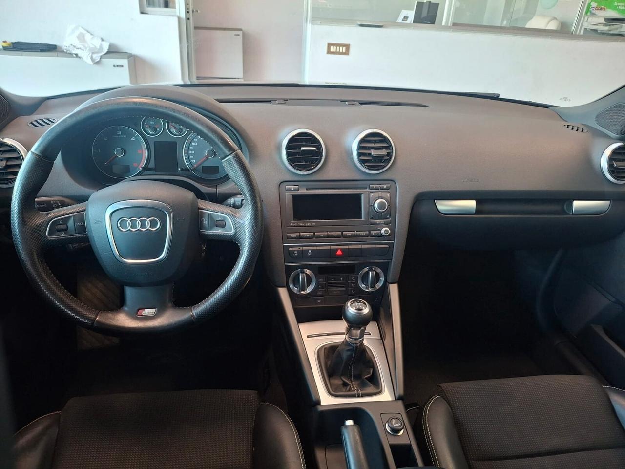Audi A3 Sportback 1.6 tdi S LINE*NEOPATENTATI