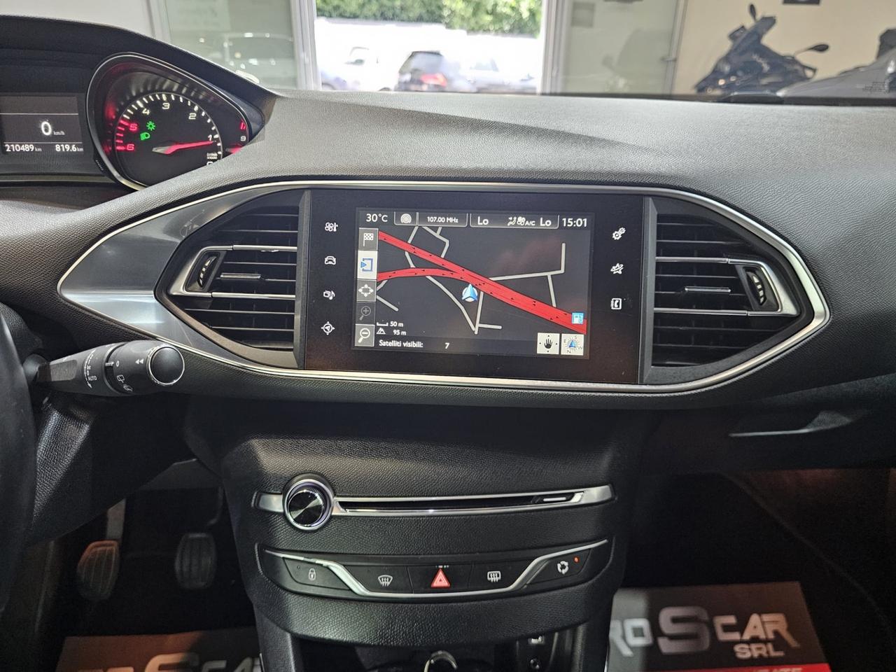 Peugeot 308 BlueHDi 120 S&S Allure