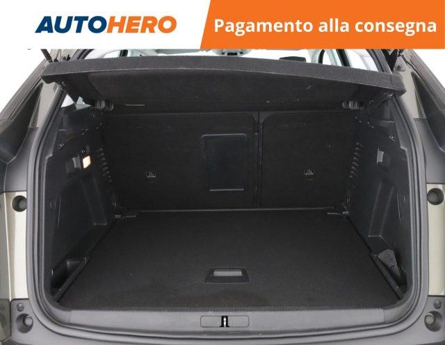 PEUGEOT 3008 BlueHDi 130 S&S EAT8 Business