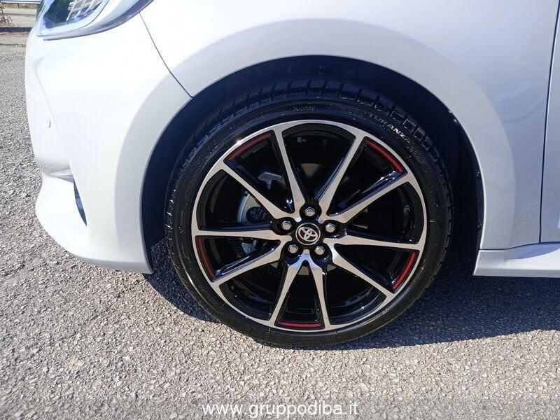 Toyota Yaris IV 2020 1.5h 130 GR Sport