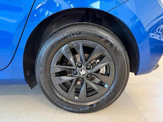 SKODA Fabia 1.0 MPI 80 CV Young Edition