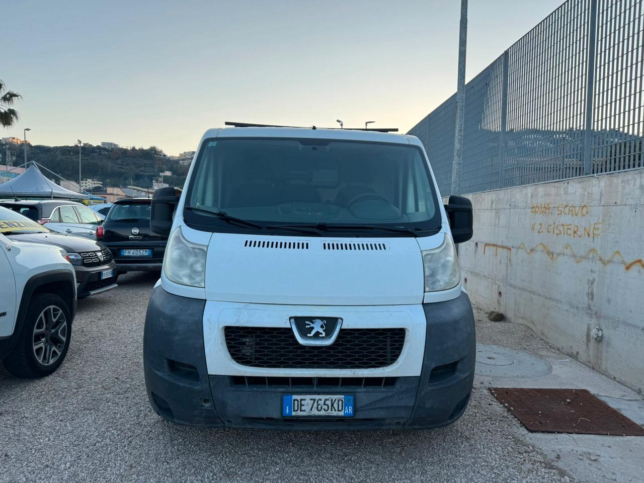 Peugeot Boxer 2200diesel AUTOCARRO