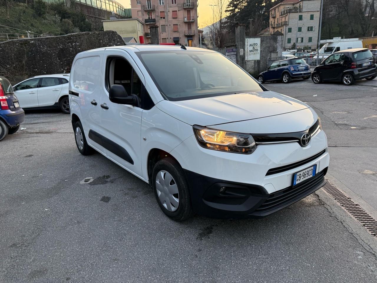 Toyota Proace Proace City 1.5D 100 CV S&S PL 5p. Ground