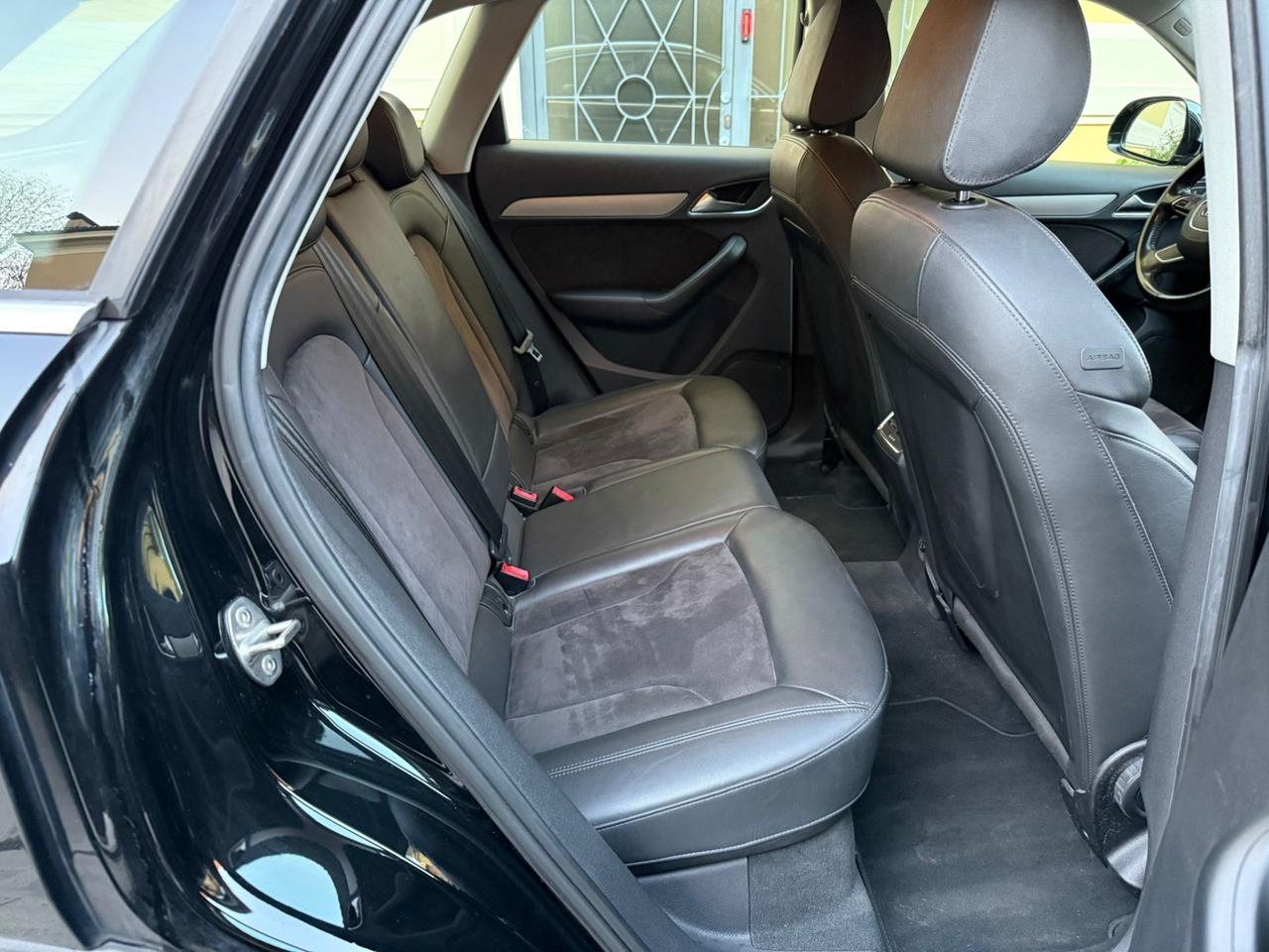 Audi Q3 2.0 tdi Advanced quattro 177cv s-tronic