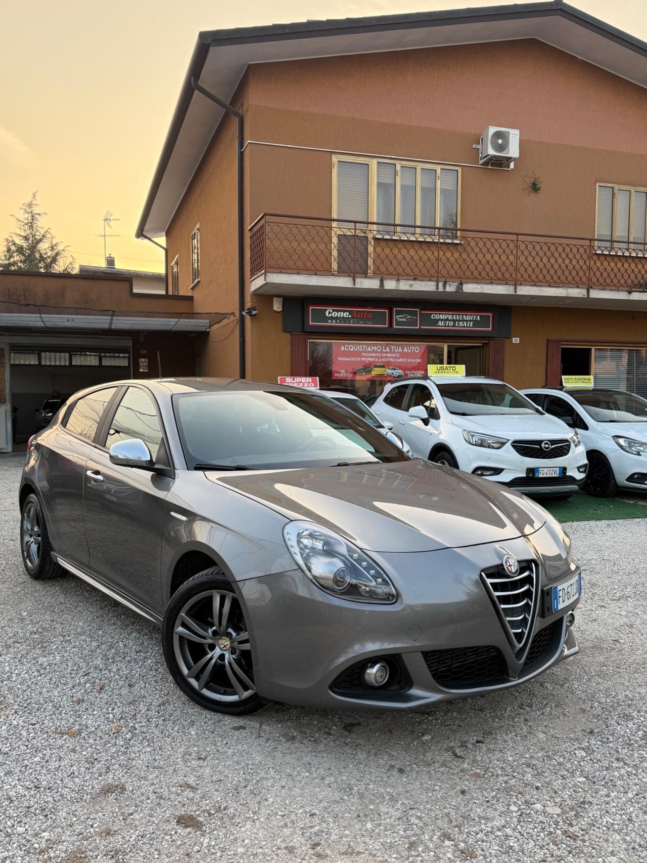 Alfa Romeo Giulietta 1.6 JTDm-2 105 CV Exclusive